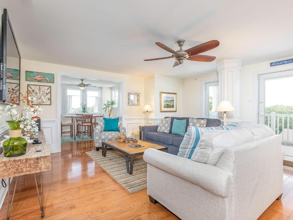 Captains Watch 17 Tybee Island Екстер'єр фото